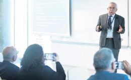 Öğrencilerden eğitim bilimleri konferansı