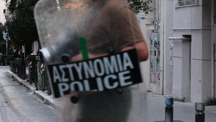 Yunan milletvekilinin evine bombalı saldırı