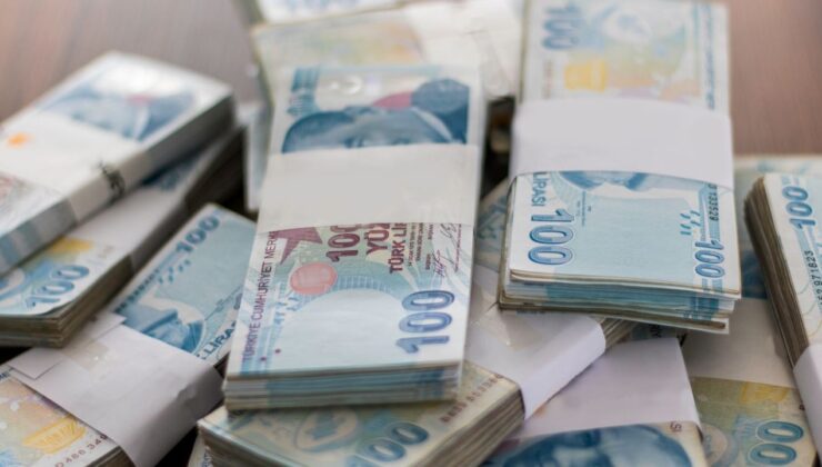 Emeklilerin bayram ikramiyesi hesaplara yatıyor: 57,4 milyar TL ödeme yapılacak