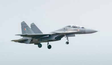 Hindistan ve Pakistan Jammu ve Keşmir Terör Saldırısı’ndan sonra yangın alışverişi