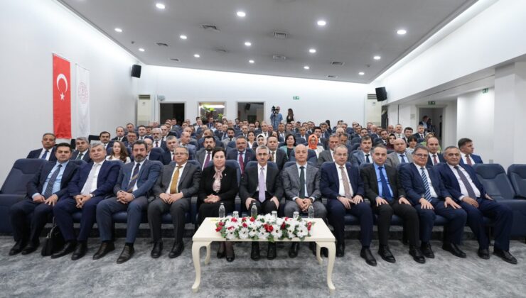 “Türkiye Yüzyılı Maarif Söyleşileri