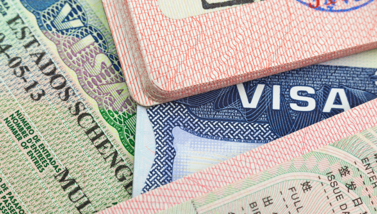 Schengen Vizesi Karaborsaya Düştü! iData'da Neler Oluyor?