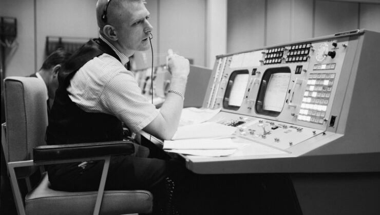 Uçuş Direktörü Gene Kranz Gemini-Titan (GT) -4 …