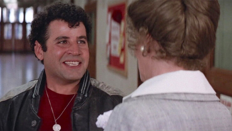 Aslen mantıklı 4 saçma film müzikalleri