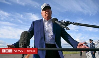 Gümrük vergileri: Trump yüzde 50 vergi tehdidi sonrası AB’ye tanıdığı süreyi 9 Temmuz’a uzattı – BBC News Türkçe