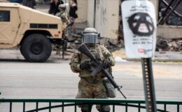 Trump yönetimi, Los Angeles’taki sınır protestosuna müdahale için Ulusal Muhafızları gönderiyor