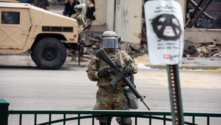 Trump yönetimi, Los Angeles’taki sınır protestosuna müdahale için Ulusal Muhafızları gönderiyor