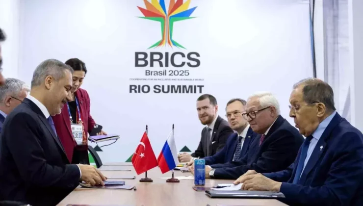 Hakan Fidan, BRICS Zirvesi’nde Lavrov ile Görüştü