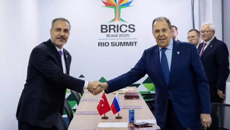 Dışişleri Bakanı Hakan Fidan, BRICS Zirvesi’nde Lavrov ile Görüştü