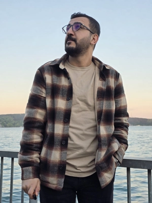 Yeni Kitap Söyleşisi: Enes Can – Söyleşi – Tuba YAVUZ
