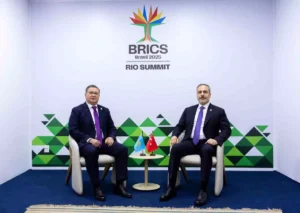 Dışişleri Bakanı Hakan Fidan, Brezilya'da Kazakistan Dışişleri Bakanı ile Görüştü