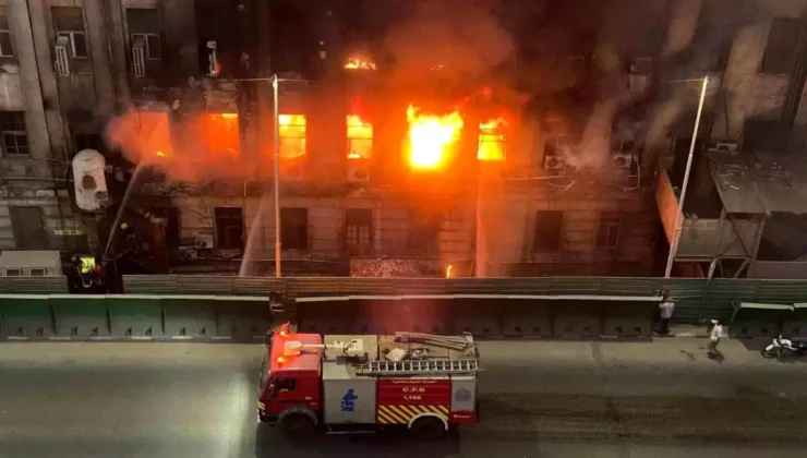 Kahire’deki Veri Merkezinde Yangın: 4 Ölü, 22 Yaralı