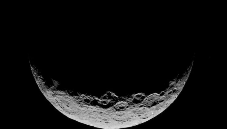 NASA’nın Dawn Crescent Ceres – NASA