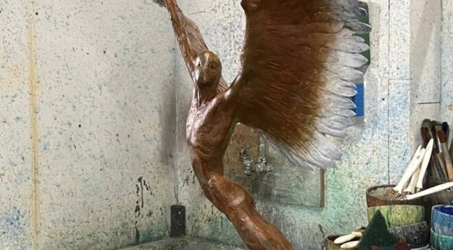 Nicola Godden’in Bronz Eserleri: Uçuş ve özgürlükten bahseden 15 uyarıcı figür