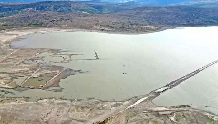 Çeşme’de su kesintisi 10 saate çıkarıldı