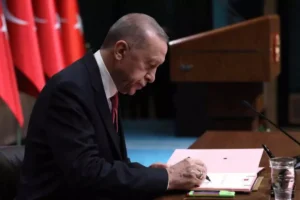 Cumhurbaşkanı Erdoğan'ın affettiği 9 kişi arasında dikkat çeken isim