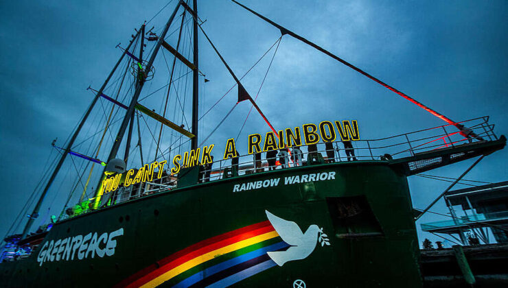 Rainbow Warrior’un bombalanması, ısrar ve direnişin, umut ve eylemin dünyayı değiştirme gücünün bir hatırlatıcısıdır – Greenpeace Türkiye