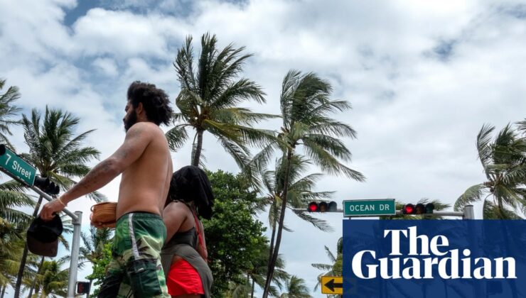 Carlos Manuel Álvarez Review – Yeni Bir Göç Vizyonu