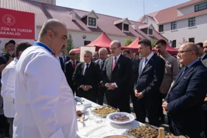 Kültür, sanat, tarih iç içe: Bir Anadolu Şenliği Tunceli'de başladı | Kültür Sanat Haberleri