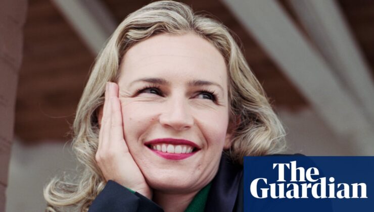 ‘Edebiyat bir direniş biçimi olabilir’: Lea Ypi, Elif Shafak ile demagog çağında yazma hakkında konuşuyor