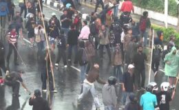 Endonezya’da sokaklar karıştı – Dünya Haberleri CNN TÜRK | Video