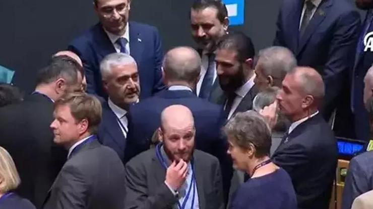 Cumhurbaşkanı Erdoğan BM Genel Kurulu’nda! Suriye Devlet Başkanı Şara ile ayaküstü görüştü – Dünya Haberleri CNN TÜRK