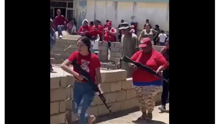 Trumptan çok gizli Venezuela paylaşımı: Tehdit etmekten alay etmeye geçti – Dünya Haberleri CNN TÜRK | Video