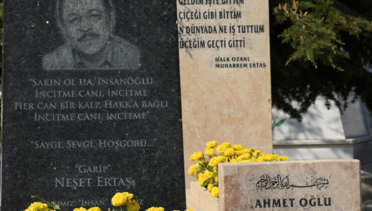 Neşet Ertaş türküleri değerleri öğretiyor