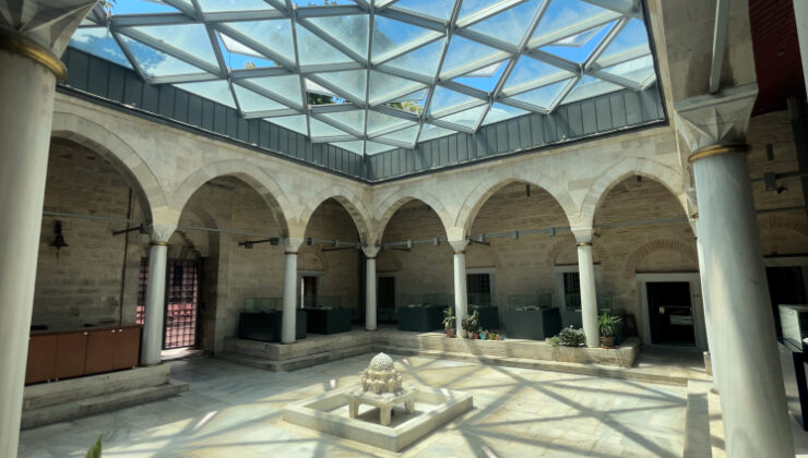 Geçmişin bilgeliği Beyazıt Yazma Eser Kütüphanesinde yaşıyor