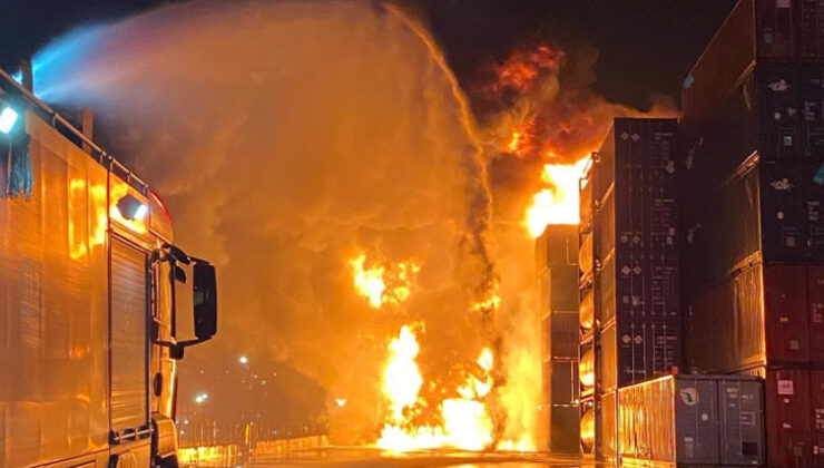 Aliağa'daki Nemport Limanı'nda yangın