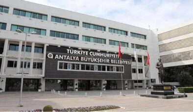 Antalya Büyükşehir Belediyesine yönelik soruşturmada 2 kişi gözaltına alındı