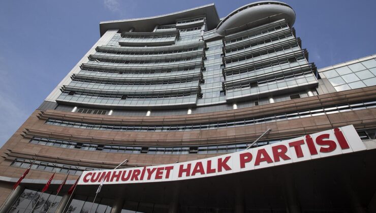 CHP'nin İstanbul kongresi iptal edildi
