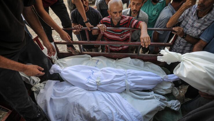 Soykırımcı İsrail’in Gazze’ye saldırılarında can kaybı son 24 saatte 47 artarak 64 bin 803’e çıktı