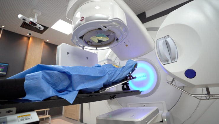 Yapay zeka destekli radyoterapi cihazıyla kanser tedavisi