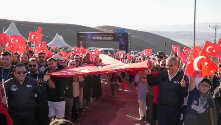 TÜBİTAK Gökyüzü Gözlem Etkinliği Coşkuyla Devam Ediyor