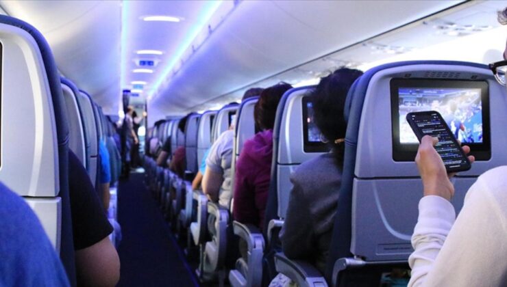 Uçaklarda ücretsiz su dönemi başladı