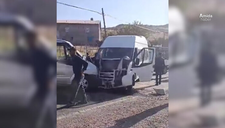 Siirt’te öğretmenleri taşıyan minibüs kaza yaptı: 11 yaralı