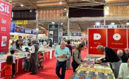 Diyarbakır Kitap Fuarı’na ikinci günde yoğun ilgi