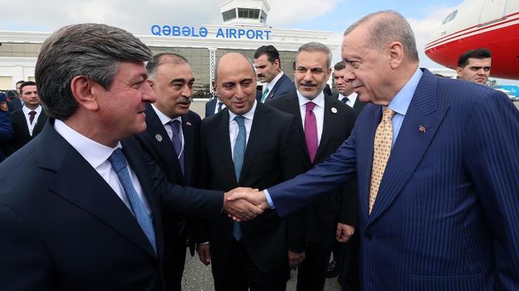 Cumhurbaşkanı Recep Tayyip Erdoğan, Azerbaycan’da – Son Dakika Haberleri CNN Türk