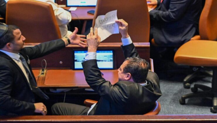 İsrail Meclisi’nde kefiyeli protesto: Trump konuşurken tansiyon yükseldi – Dünya Haberleri CNN TÜRK | Video