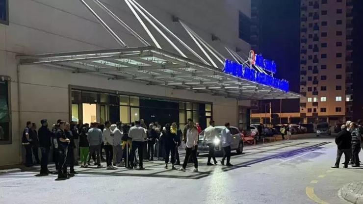 Mersin’de 14 yaşındaki çocuk babasıyla tartışan 5 kişiyi vurdu – CNN Türk Haberler Son Dakika