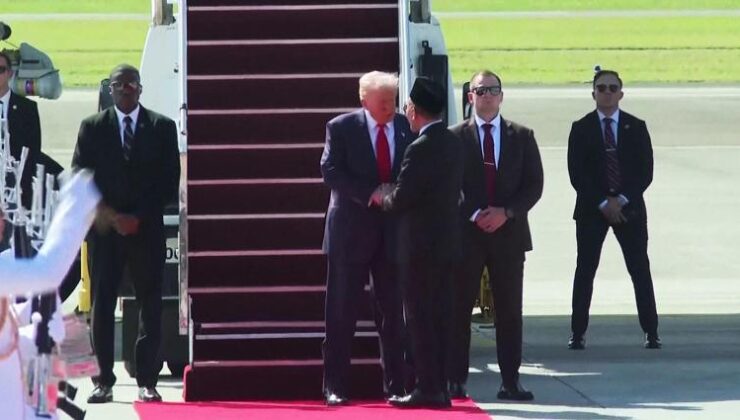 Trump Asya turuna dansla başladı! | Video
