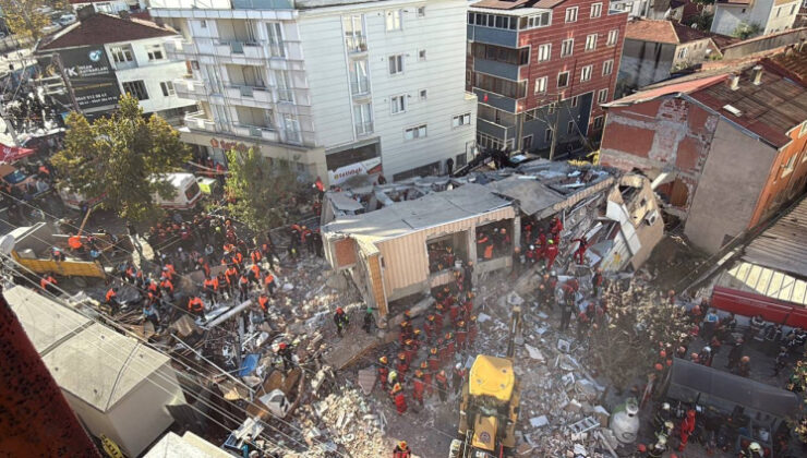 Kocaeli’nde çöken binadan 3 kardeşten biri sağ çıkarıldı