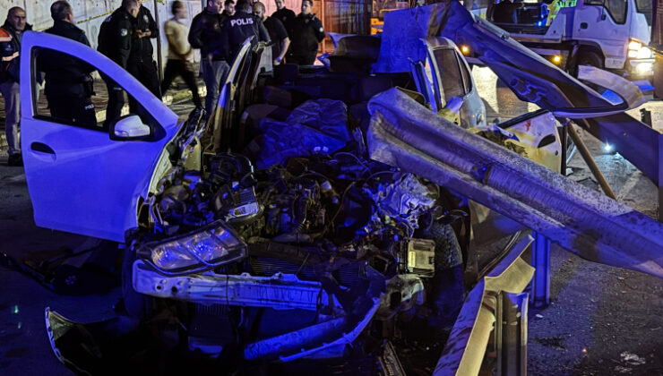 Ümraniye’de otomobil bariyerlere saplandı: 1 ölü, 1 yaralı