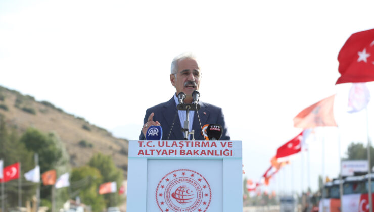 Bakan Uraloğlu: Kara yolu altyapımıza yaptığımız yatırımlarla Türkiye’yi adeta yeniden inşa ettik