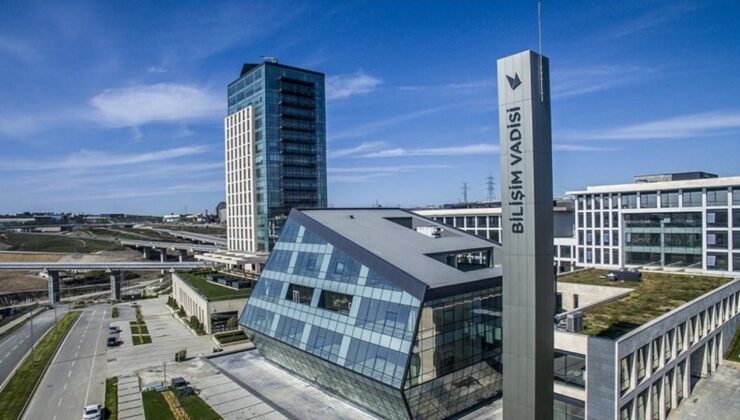 Bilişim Vadisi, TEKNOFEST'i ödüllerle tamamladı