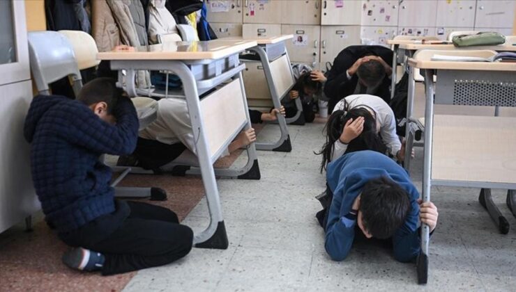 MEB afetlere karşı okullarda eş zamanlı tatbikat uygulayacak