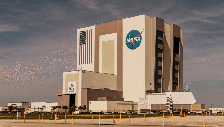 NASA, Yıldızlararası Nesne 3I/ATLAS’ın Gelişmiş Bir Uzaylı Uzay Aracı Olduğu İddialarına Yanıt Verdi