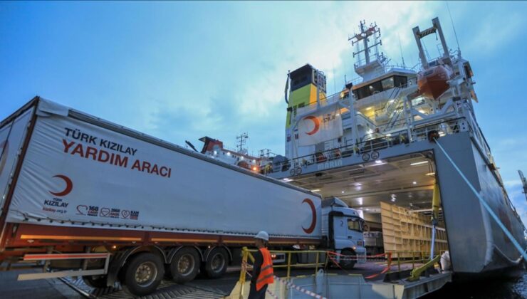 Türk Kızılay'ın kurban konserveleri Gazze'ye ulaştı