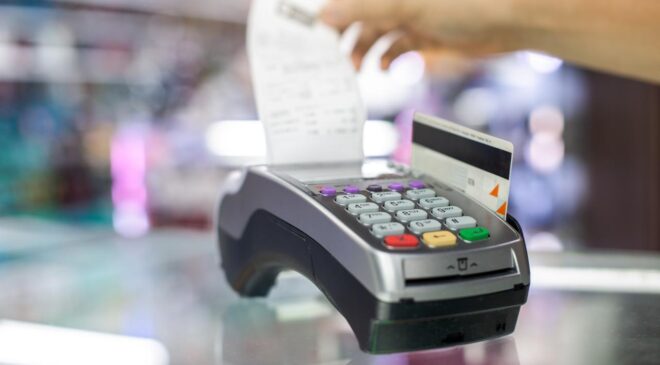 Demans hastasının kartından markette 25 bin TL çekildi iddiası